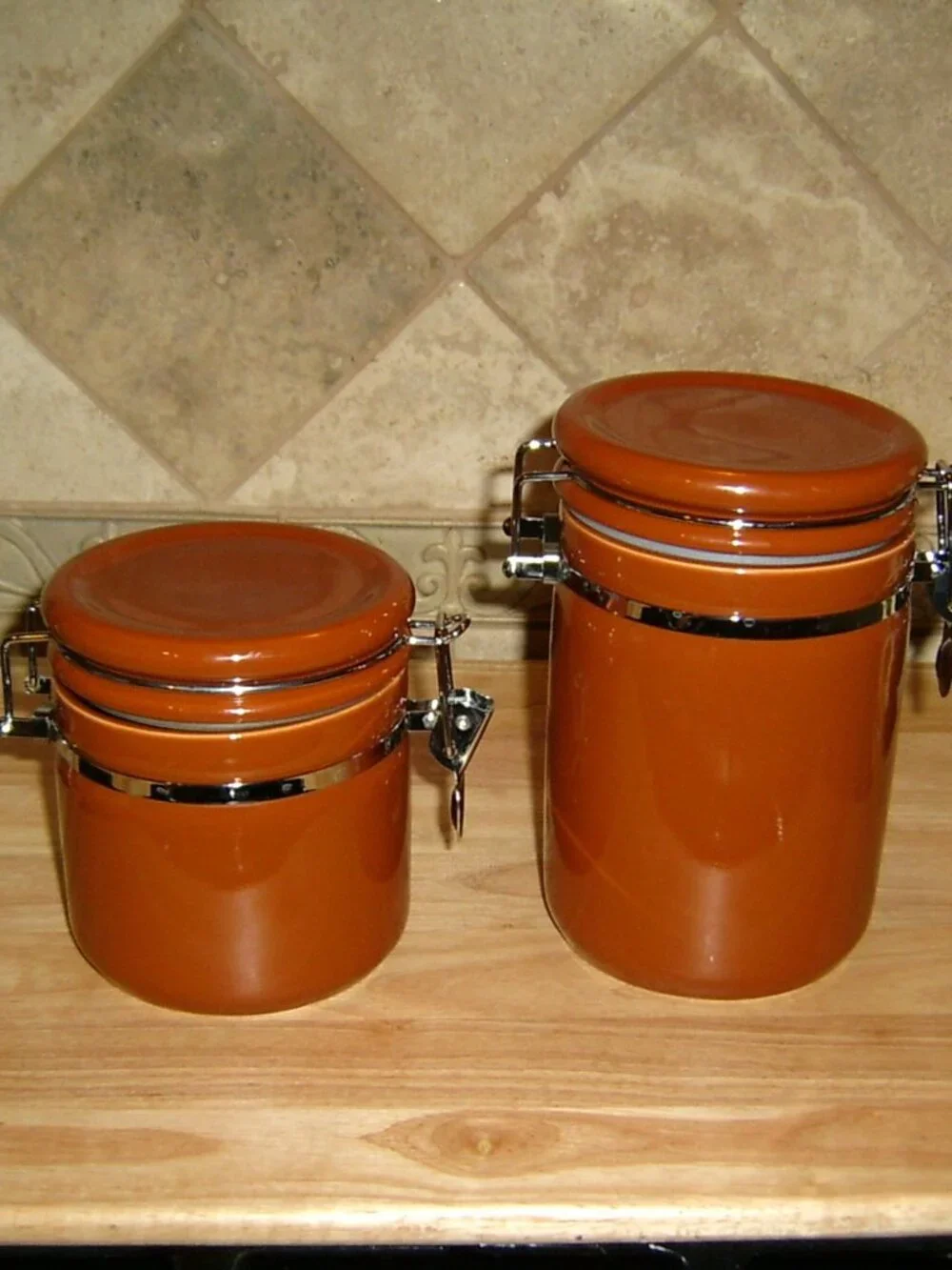 Ceramic Canisters with Airtight Lids (2), Brown, EUC